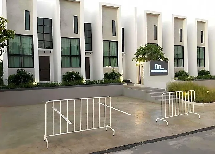 Barayan Place 호텔